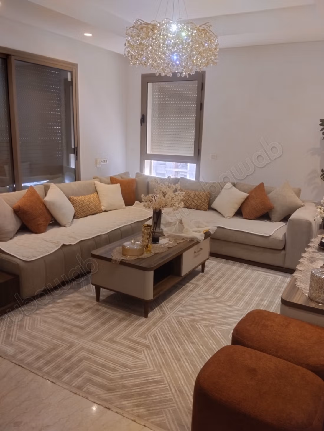 Te huur – Geweldig gemeubileerd appartement in Zenata