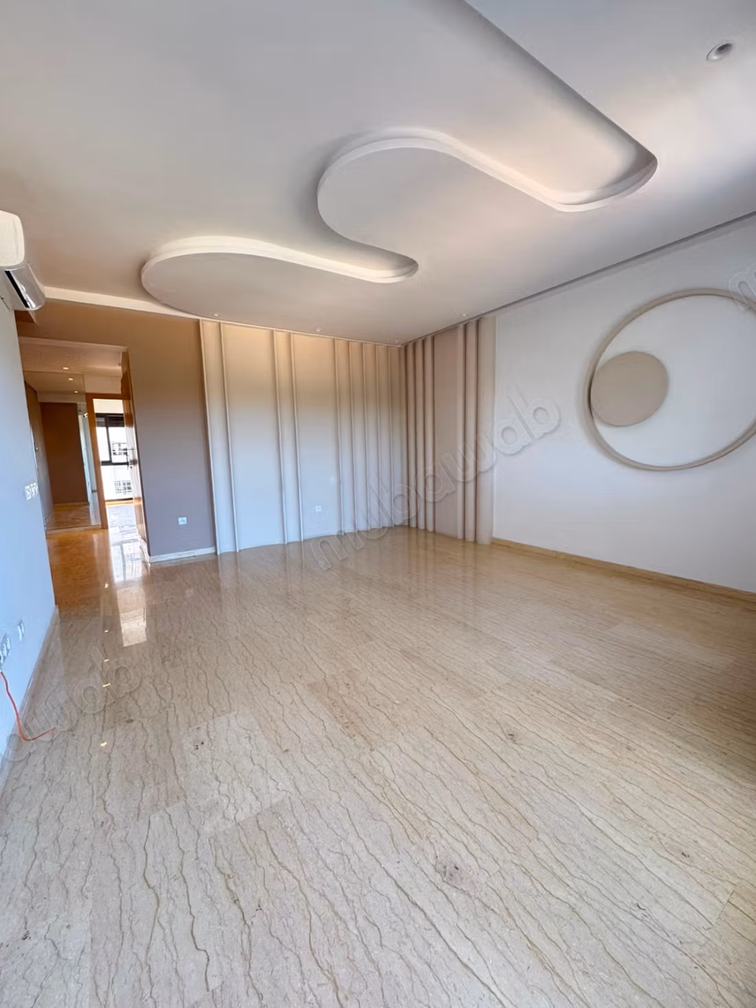 Writing Empty Apartment for Rent – Casablanca Finance City