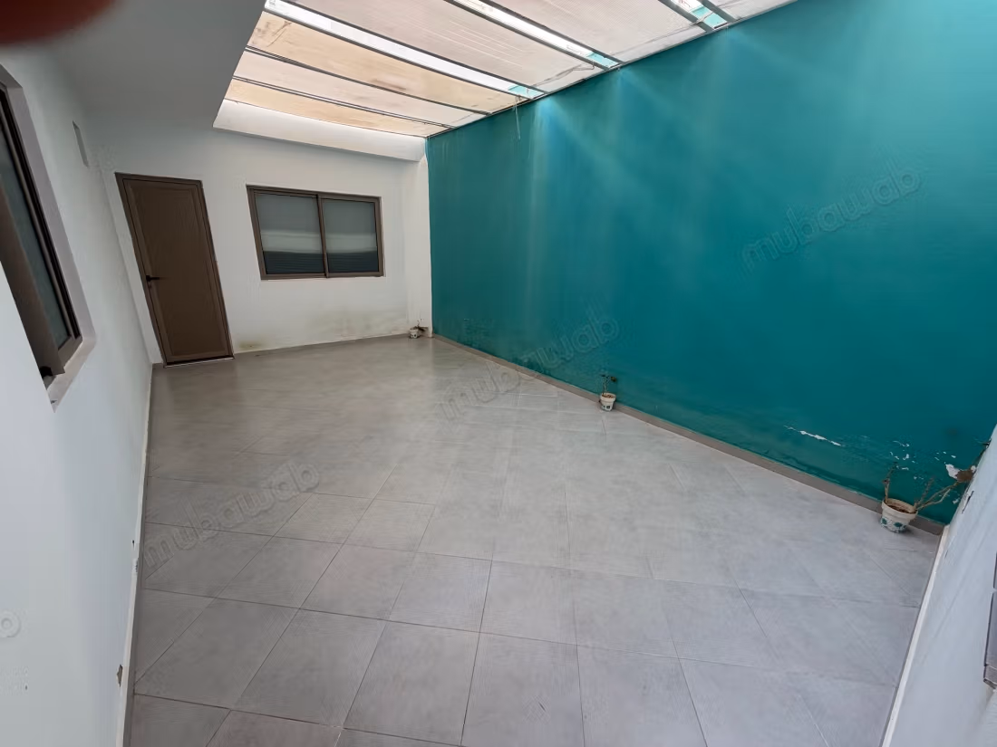 Bellissimo appartamento in affitto a Wifak. 2 camere accoglienti. Arredato