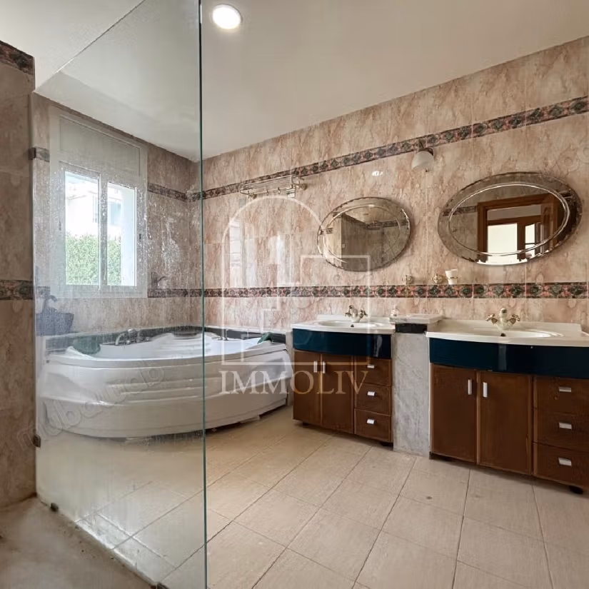 For rent a villa S7 in Gammarth