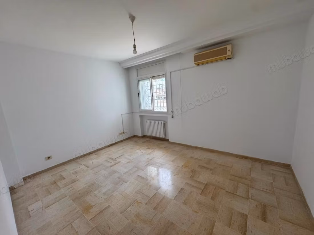 S3 Apartment with garden for sale