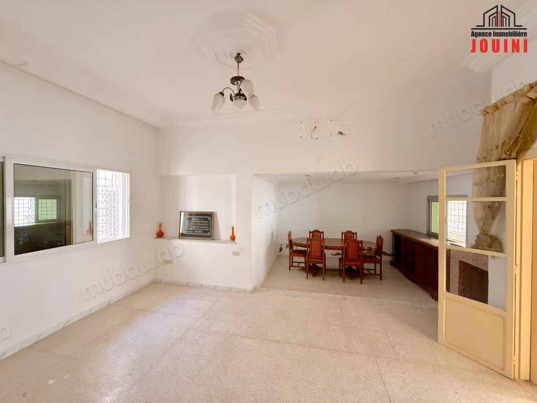 Casa 519 M² A Ezzahrouni Città Bouzayenne