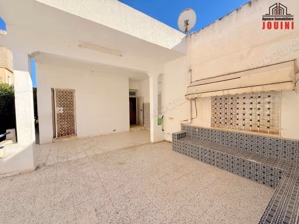 Casa 519 M² A Ezzahrouni Città Bouzayenne