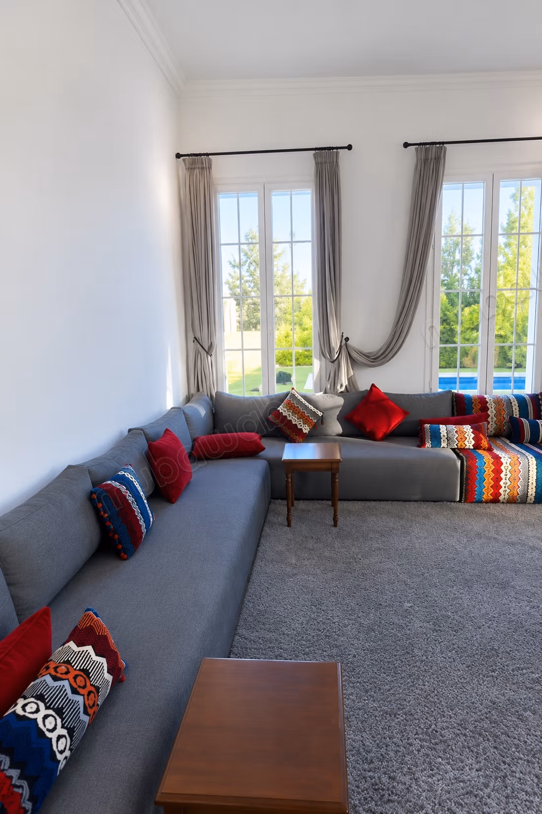 Nice farm for sale in Sidi Allal El Bahraoui. Total area 36000 m². Secure residence