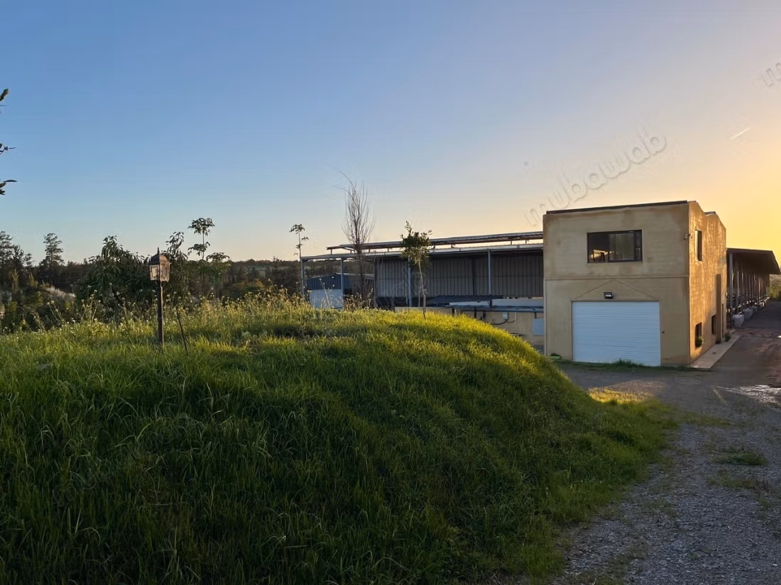 Nice farm for sale in Sidi Allal El Bahraoui. Total area 36000 m². Secure residence