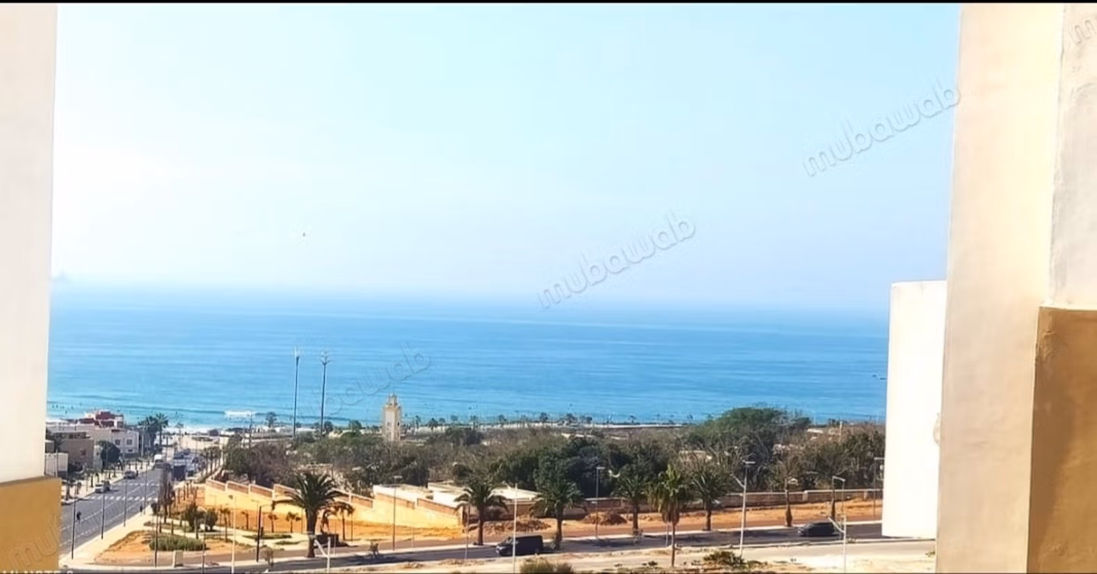 Affitto di un appartamento ad Anza. 2 belle camere. Salone marocchino e antenna satellitare