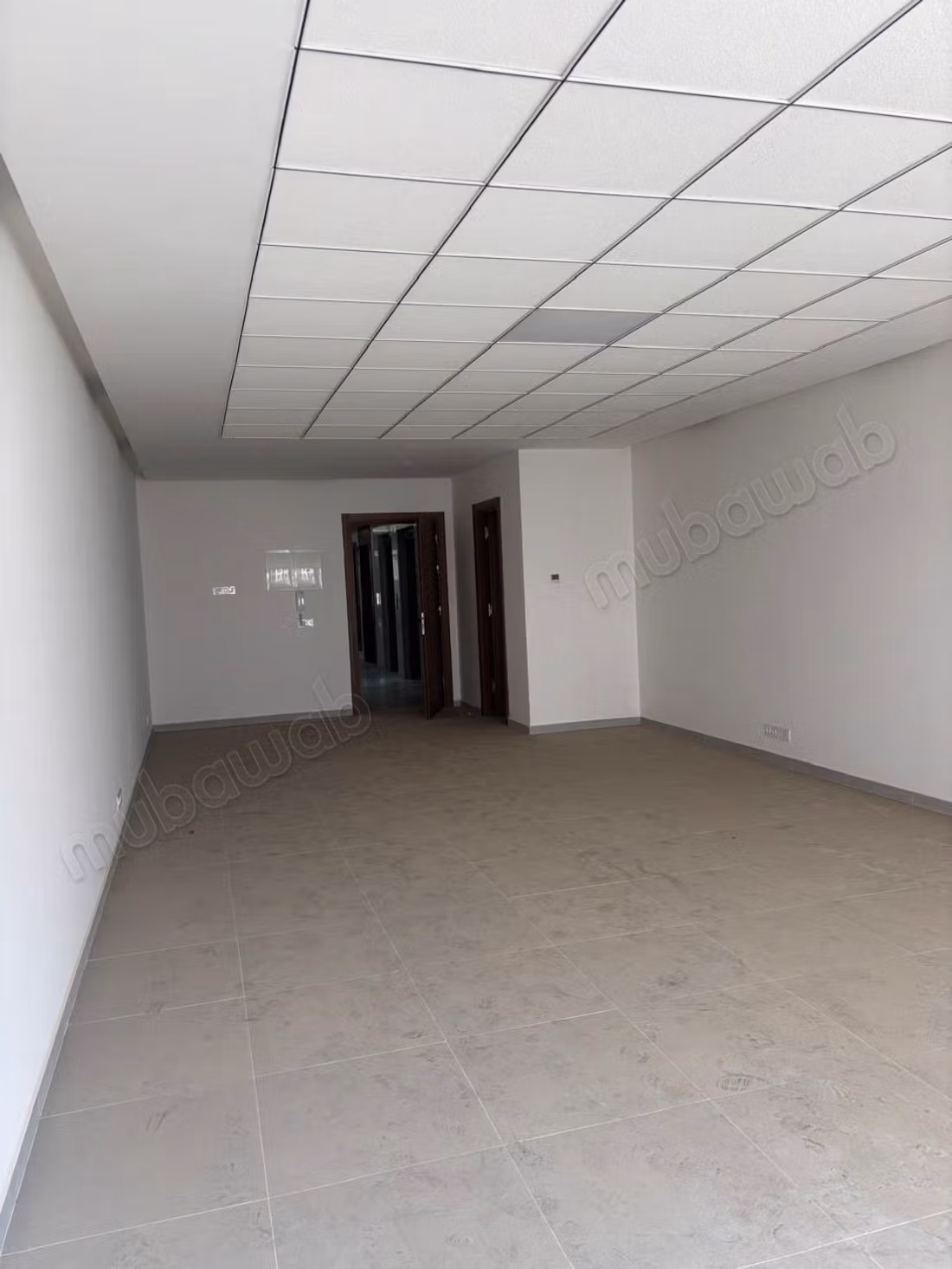 Offices for rent at Racecourse.