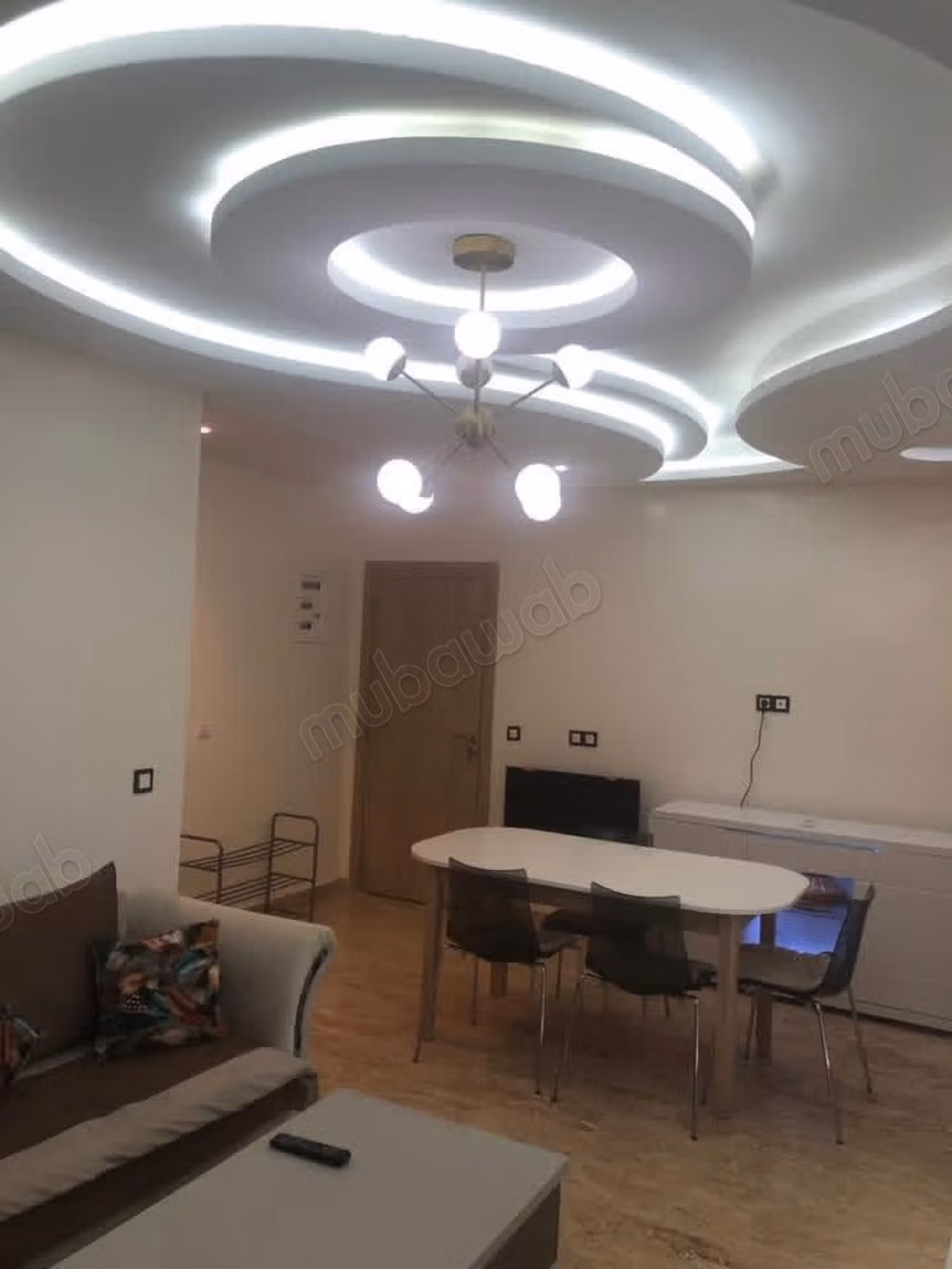 Bell'appartamento di design e confortevole