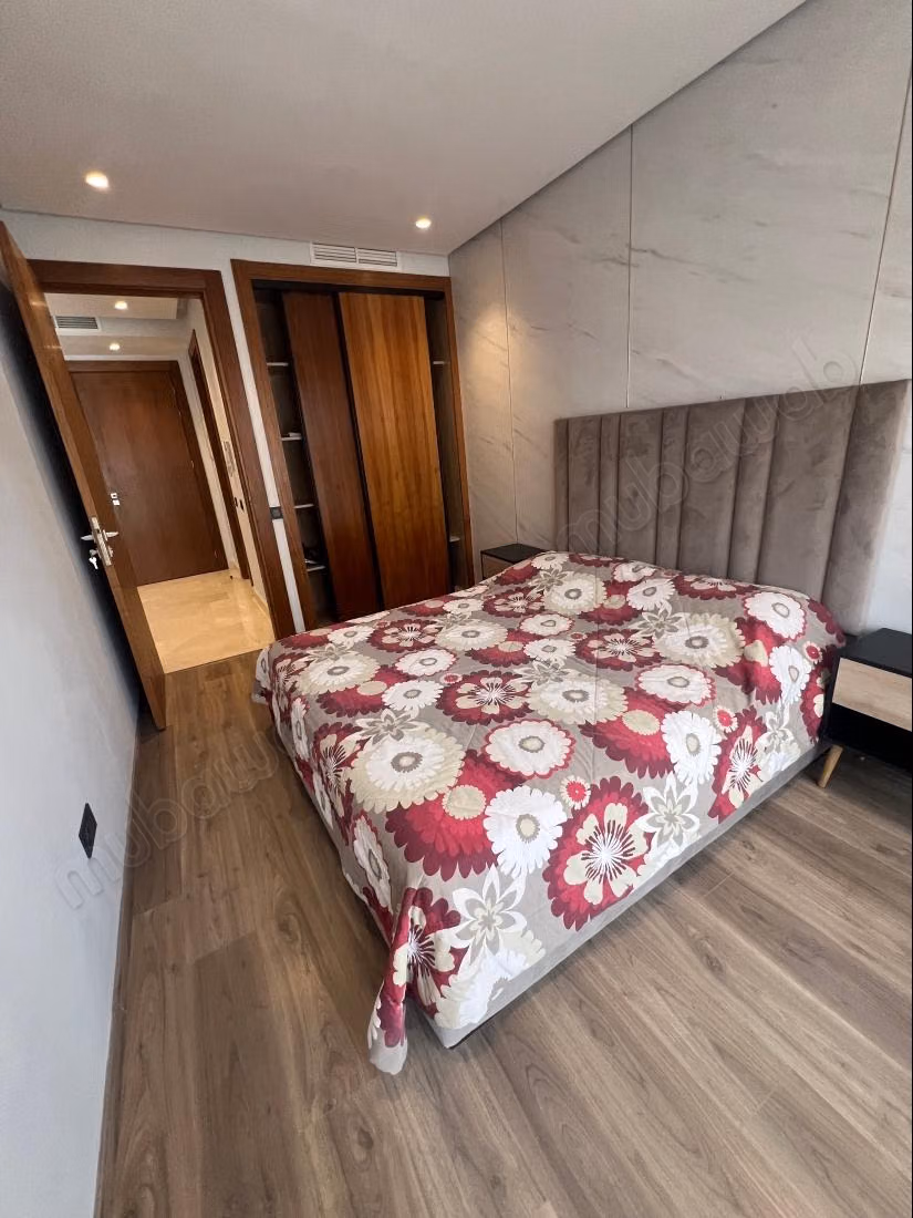 Furnished studio rental for princesses with terrace