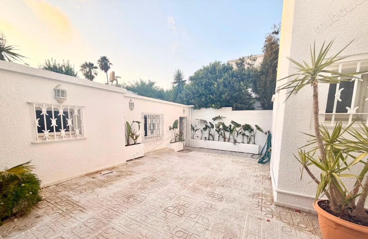 Very beautiful villa at the Punic Ports of Carthage