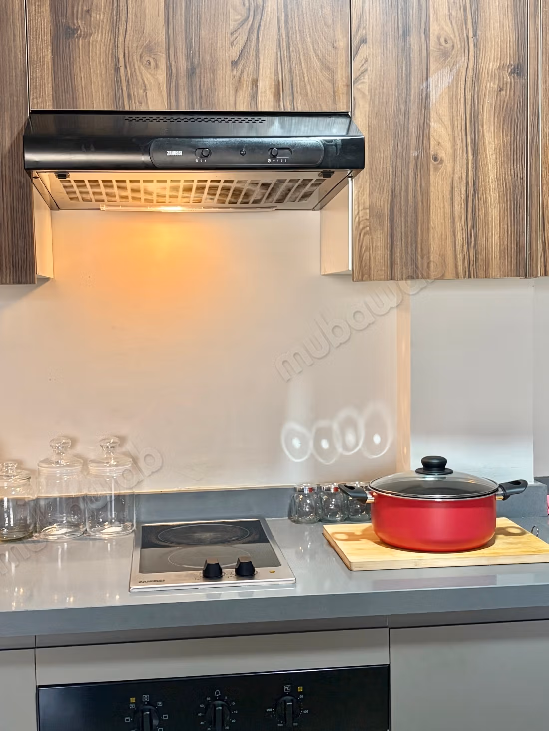 Studio arredato e soleggiato in affitto