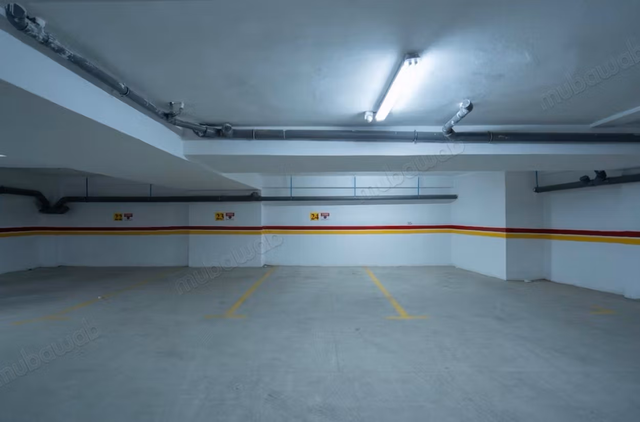 Studio arredato e soleggiato in affitto