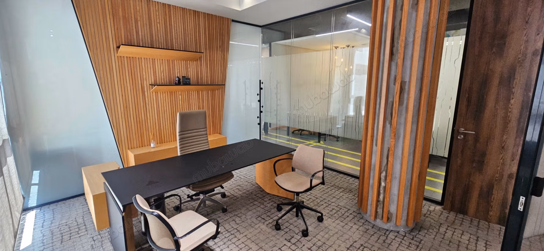Premium gemeubeld kantoor van 130 m2 in Sidi Maarouf