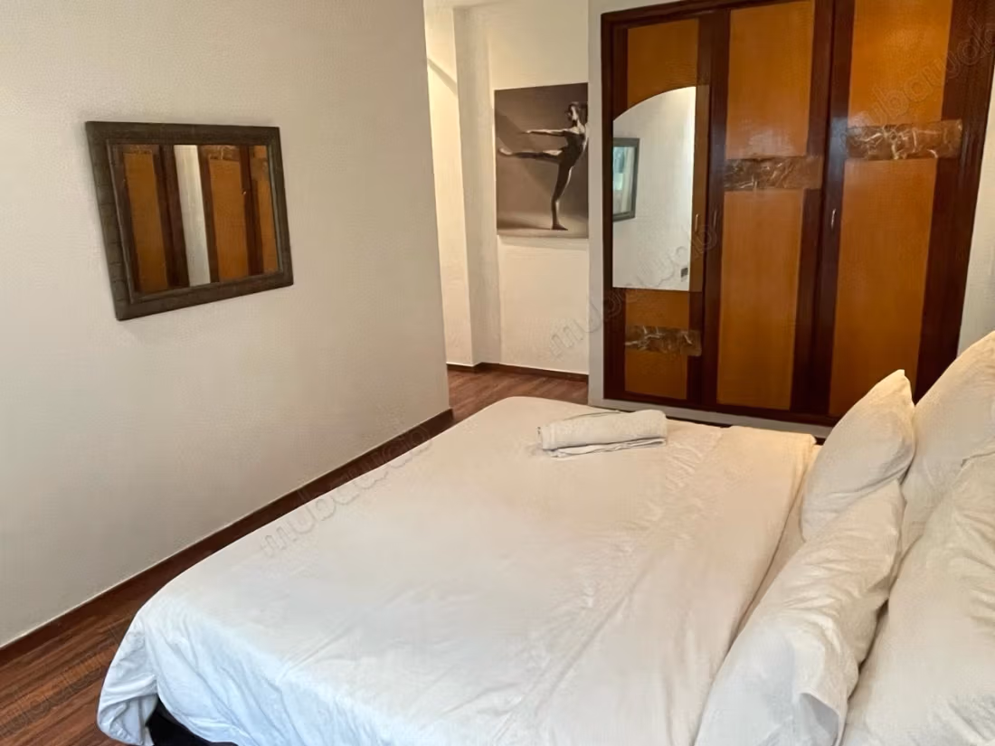 À louer bel appartement meublé à maarif extension