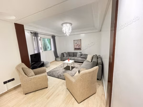 À louer bel appartement meublé à maarif extension