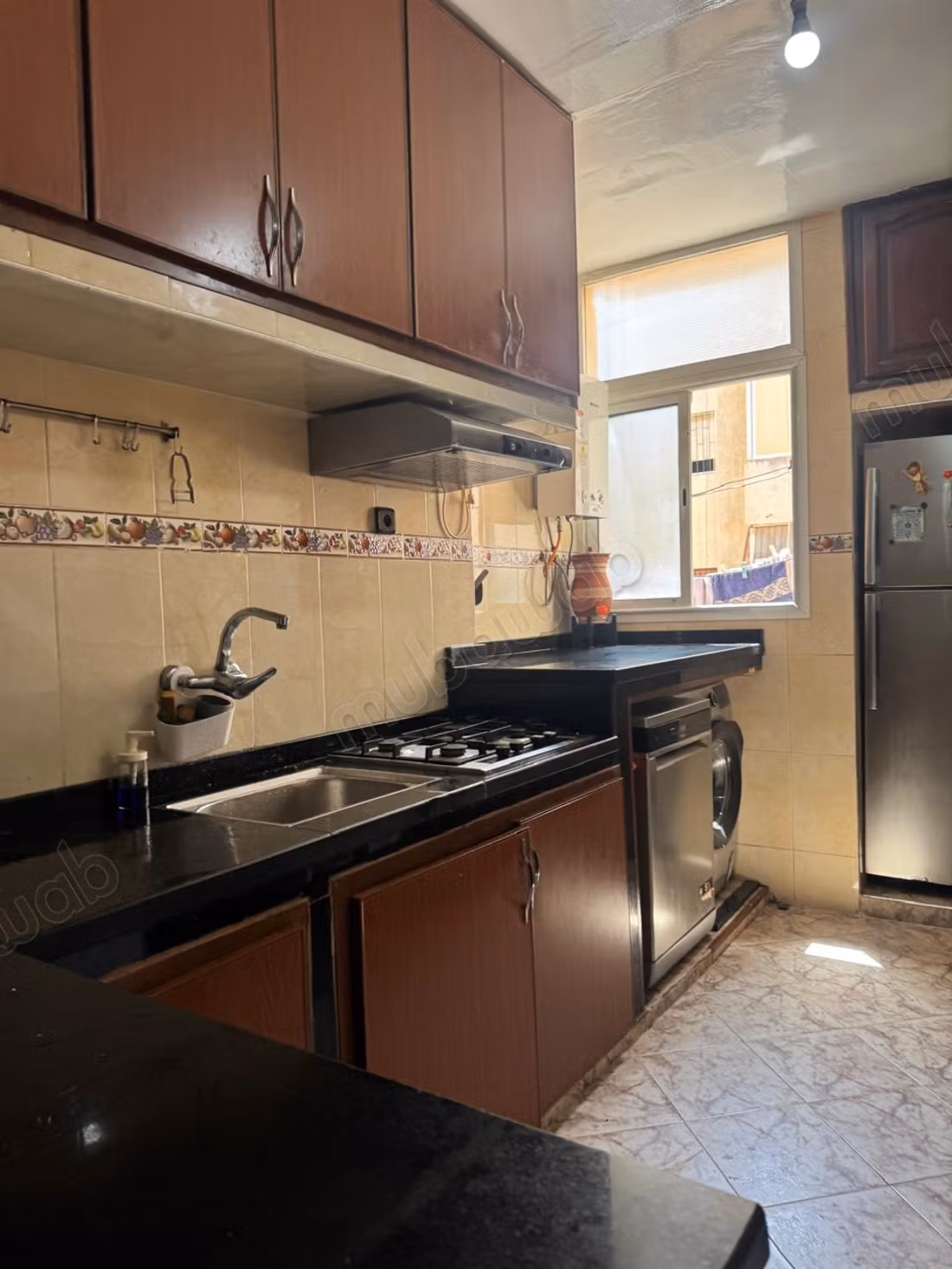 Appartement à vendre à Hay Chmaou. 2 chambres salon hall cuisine et sdb