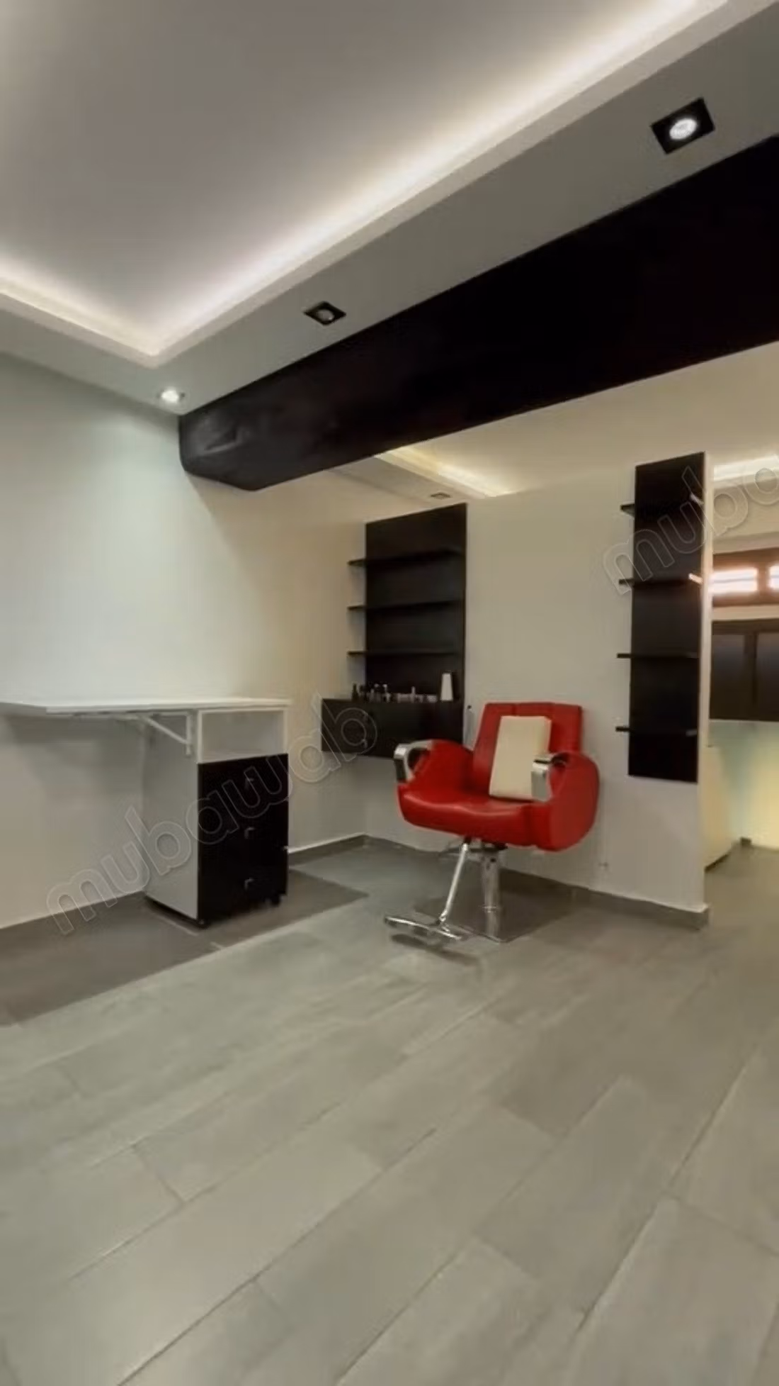 Salon de coiffure pour femmes à vendre