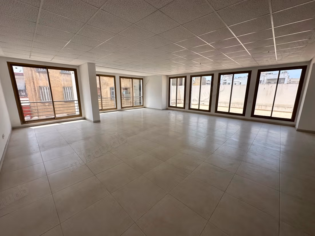 Indirizzo professionale nel cuore di Casablanca