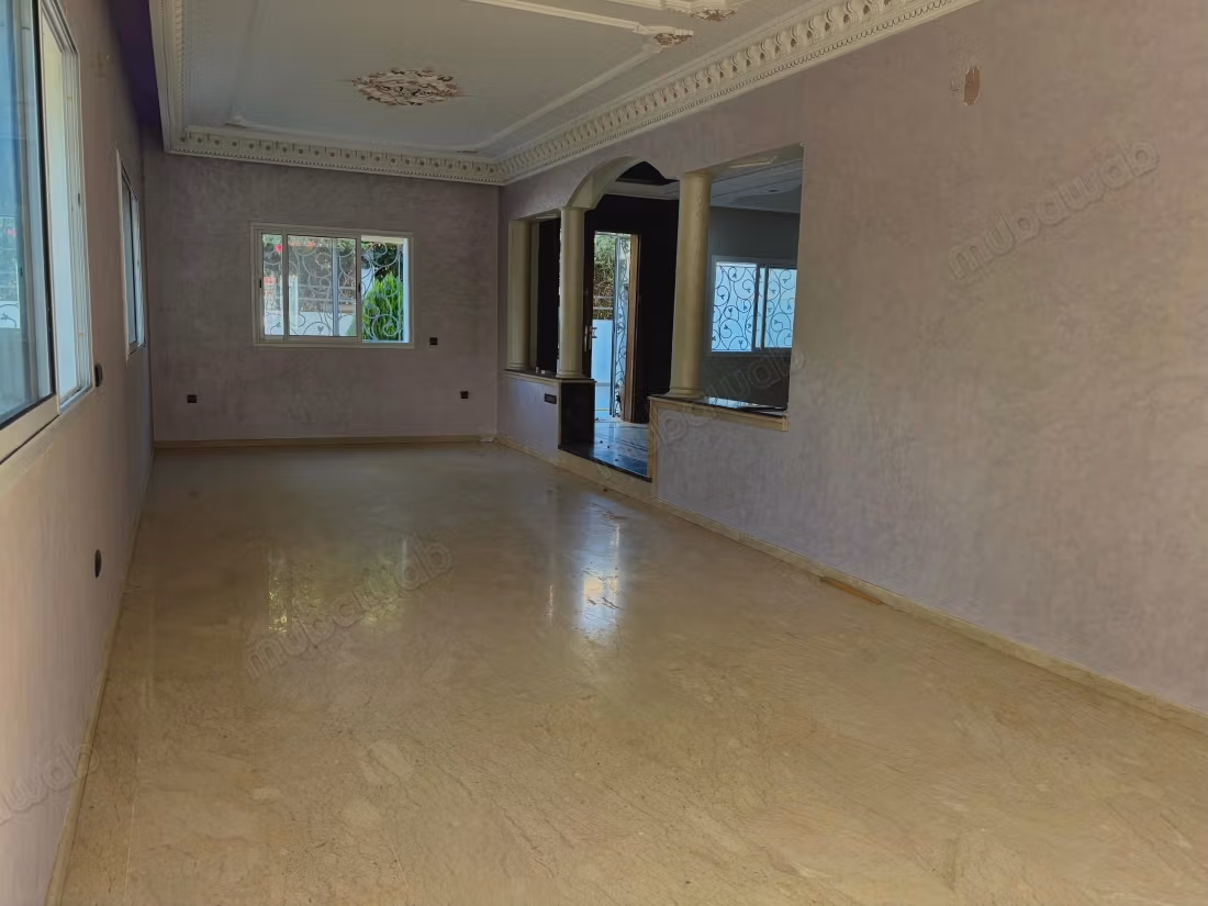 Spacious and Bright Family House
