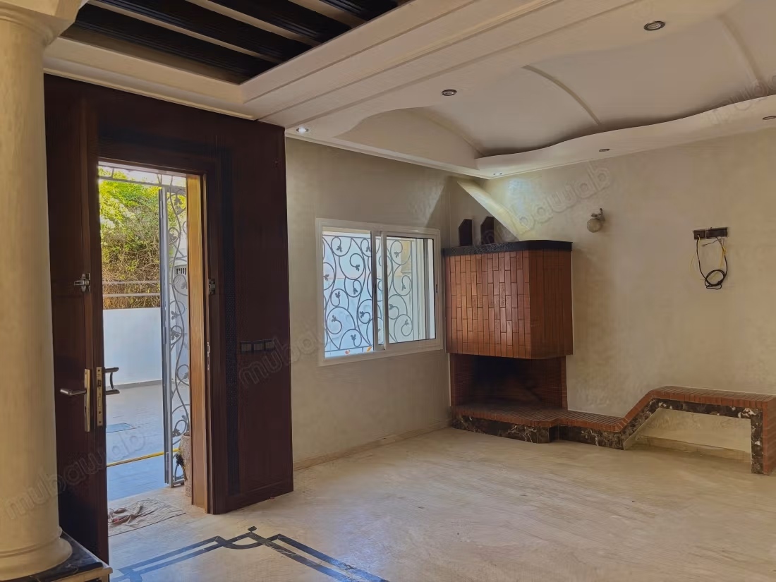 Spacious and Bright Family House