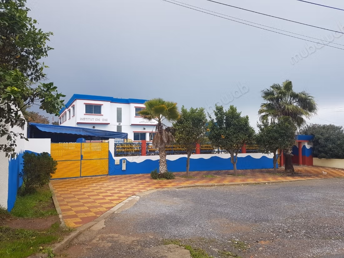 École à vendre