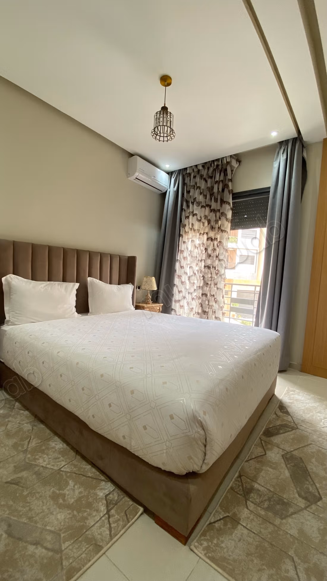 Affitta questo appartamento a Sanaoubar. 2 belle camere. Arredato