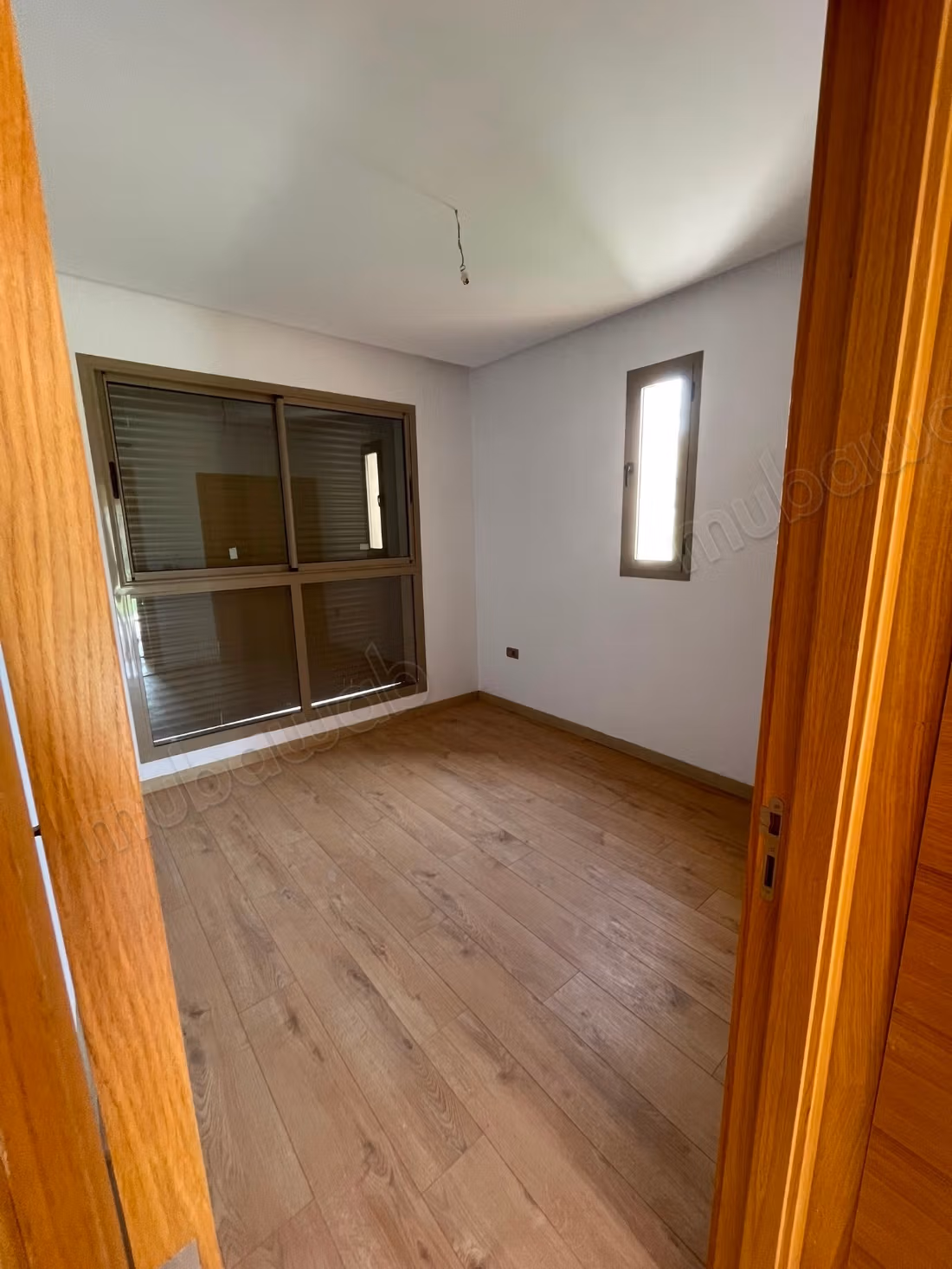 Affitta questo appartamento a Prestigia. 3 belle camere. Terrazza e giardino