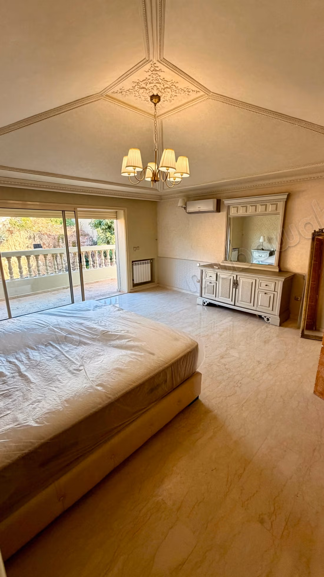 Villa arredata 5 camere con piscina in affitto – Harhoura Centro