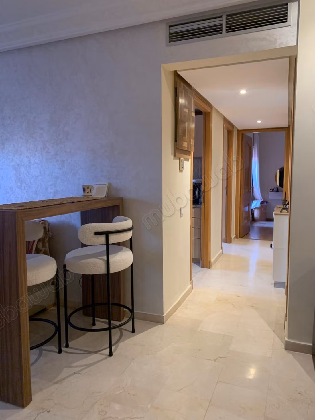 Appartement à vendre à Route Casablanca.
Surface totale 90 m².
Parking et jardin