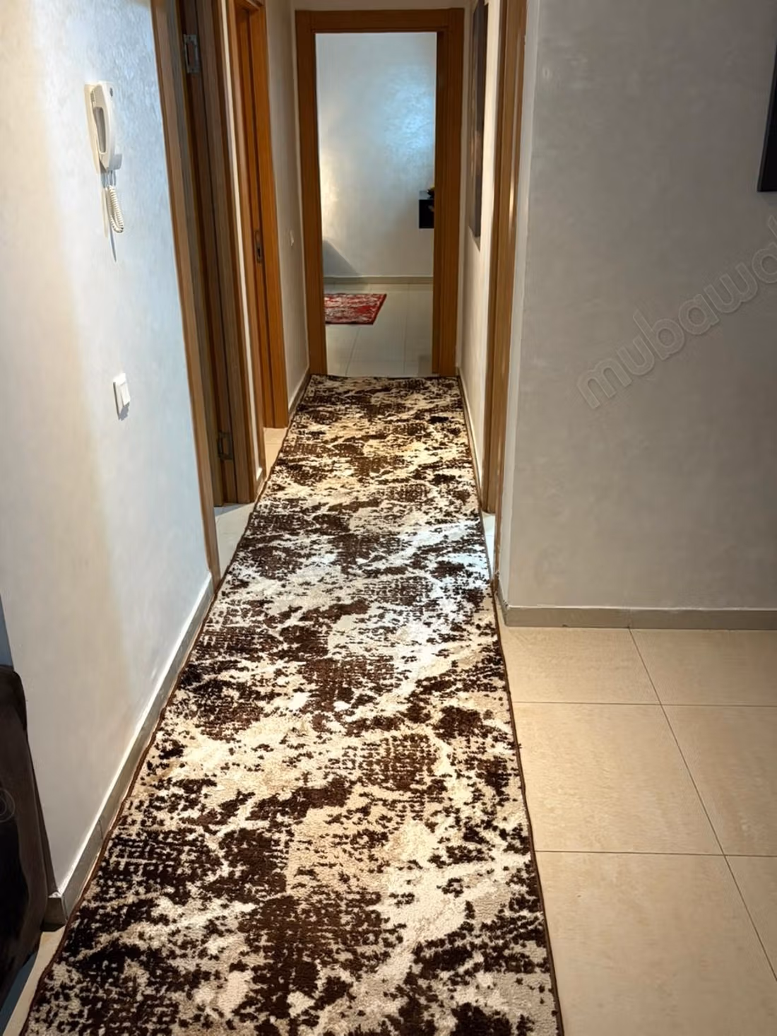 Super appartement te huur in Hay Mohammadi. 2 grote kamers. Inbraakwerende deur en beveiligd complex