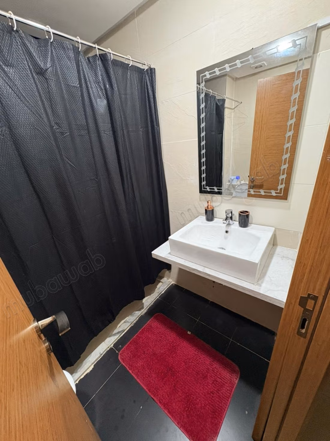 Super appartement te huur in Hay Mohammadi. 2 grote kamers. Inbraakwerende deur en beveiligd complex