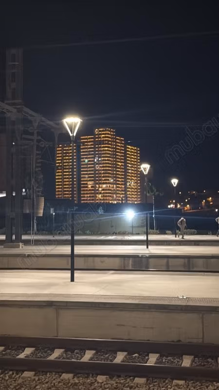 Apartamento lujoso en torre triple