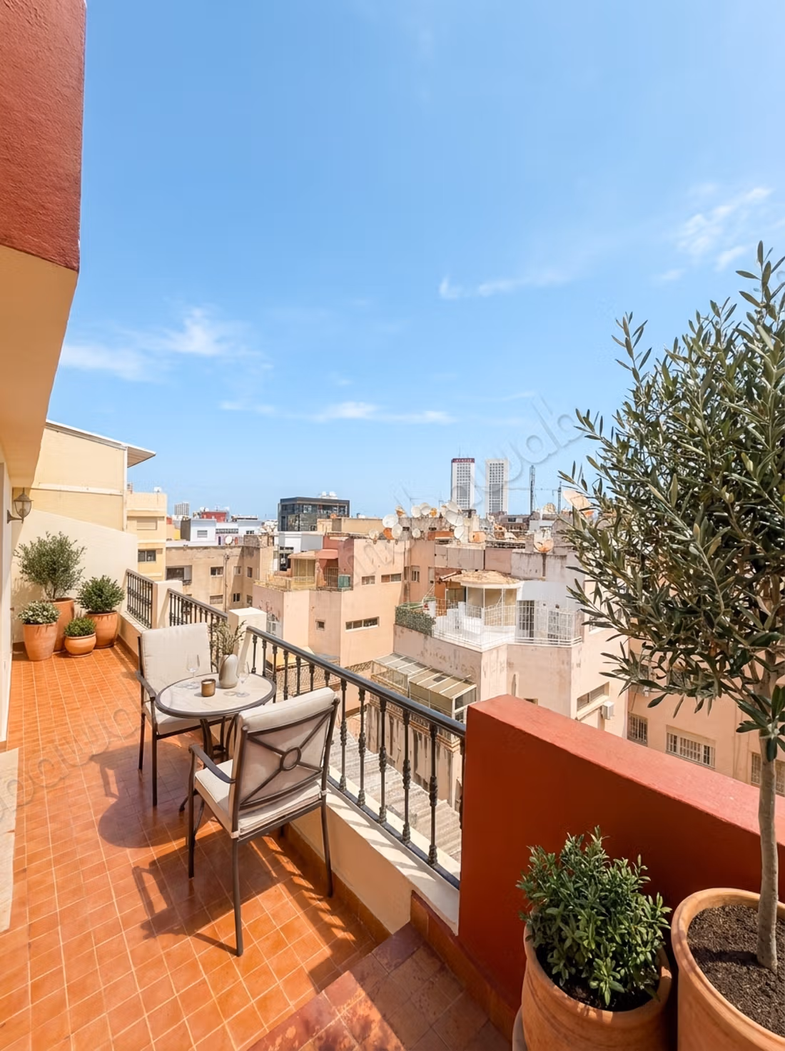 Appartamento in vendita a Palmier. 1 bella camera. Ascensore e terrazza