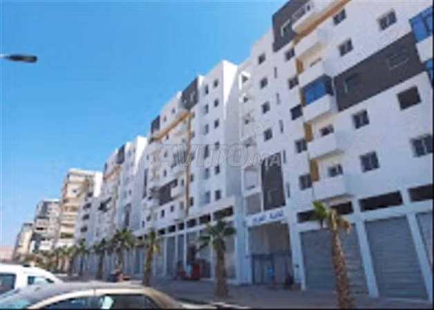 Superb apartment for sale in Hay Mohammadi. 3 comfortable rooms. Elevator