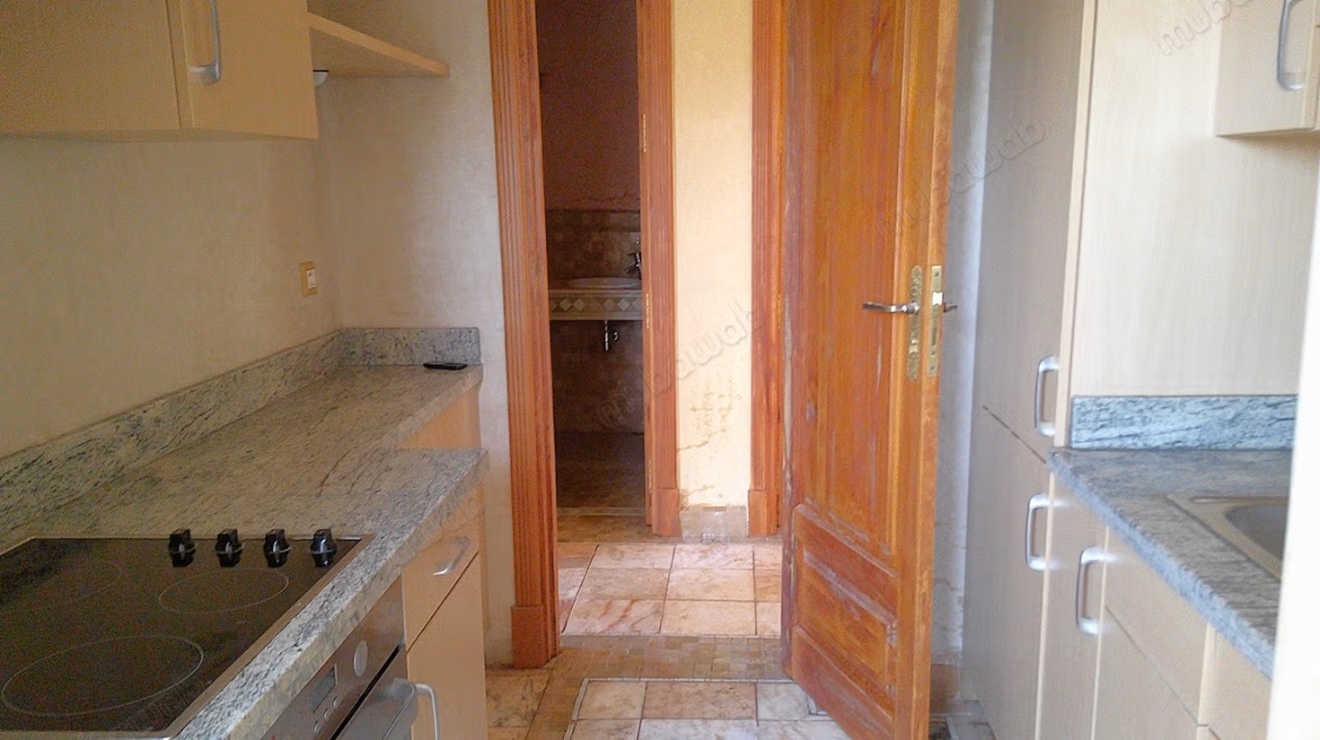 Appartement vide a Vendre avec terrasse