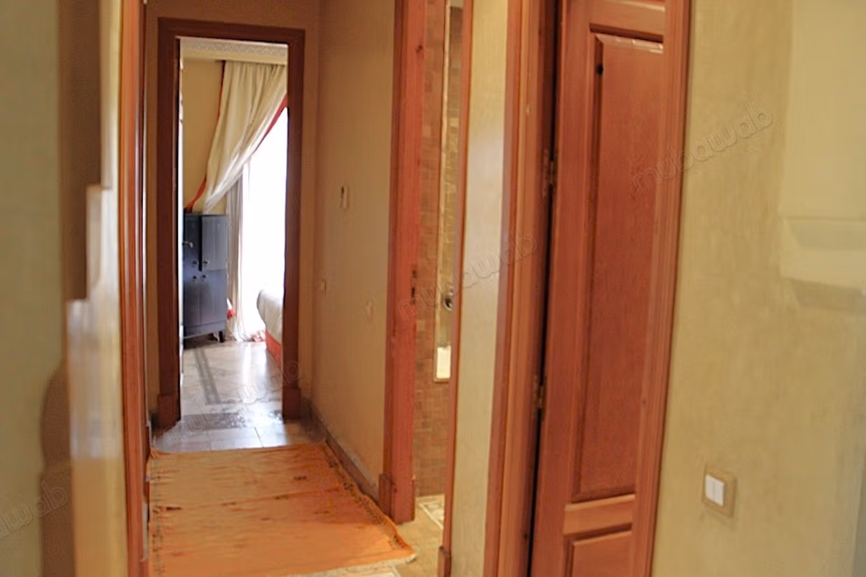 Appartement vide a Vendre avec terrasse