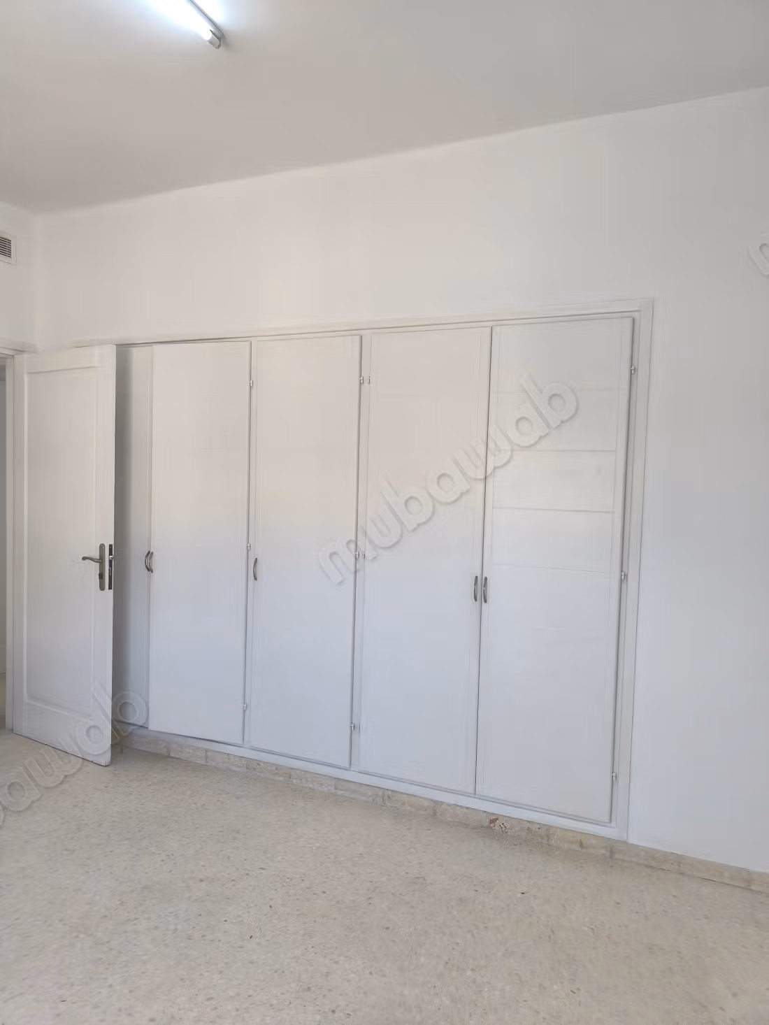Appartamento in affitto a La Marsa Ville. 3 belle camere. Vetri doppi e riscaldamento centralizzato
