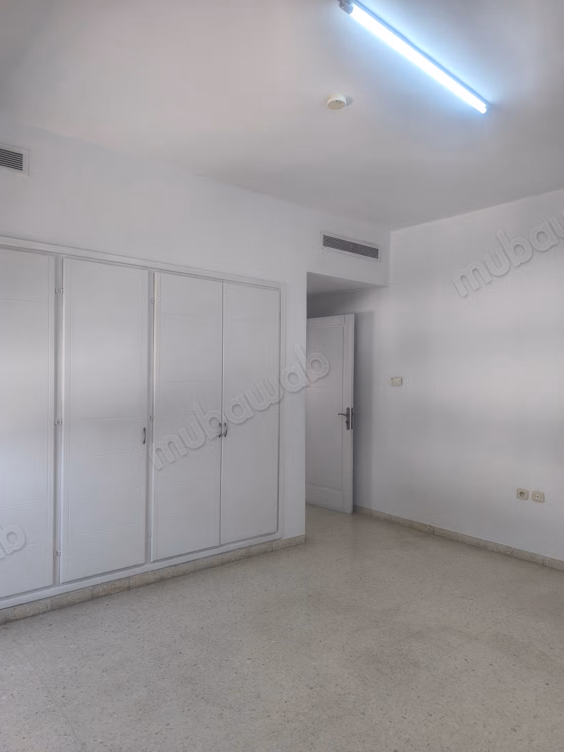 Appartamento in affitto a La Marsa Ville. 3 belle camere. Vetri doppi e riscaldamento centralizzato