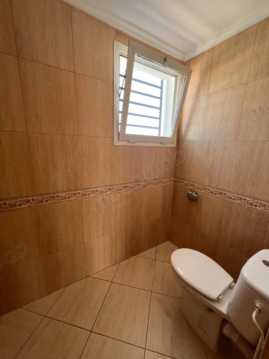 Lichte appartement met groot terras en vrij uitzicht