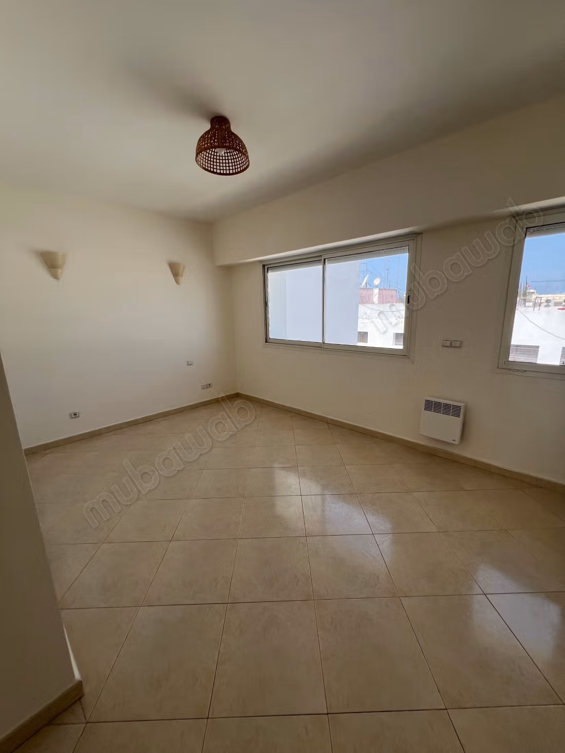 Lichte appartement met groot terras en vrij uitzicht