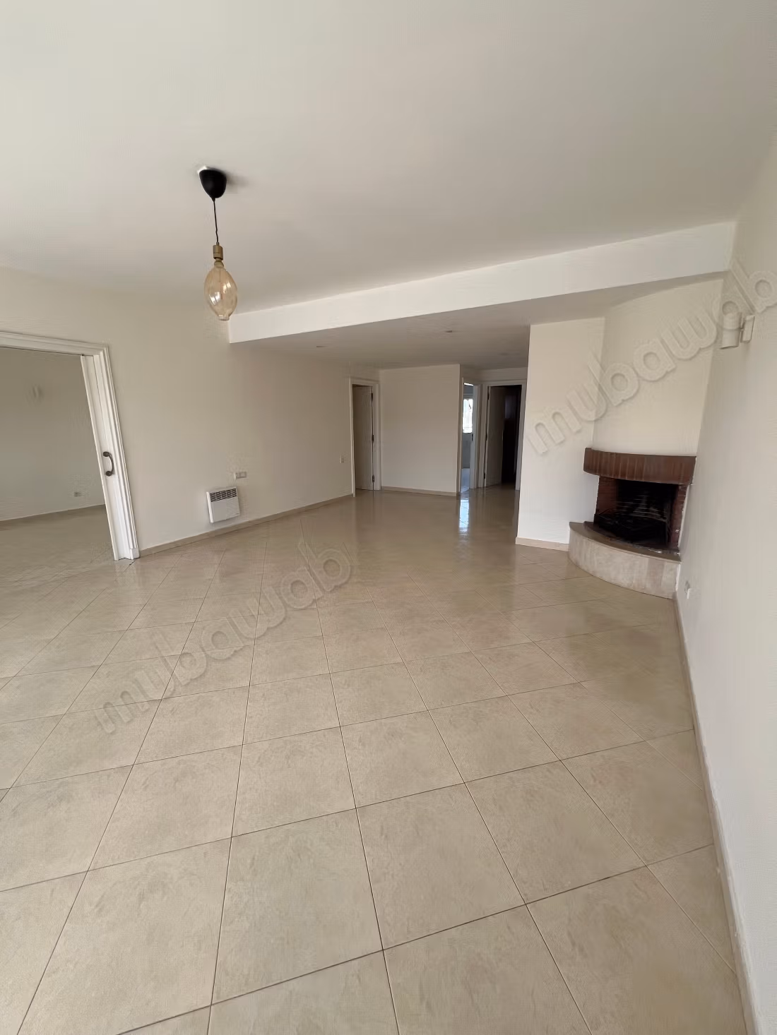 Lichte appartement met groot terras en vrij uitzicht