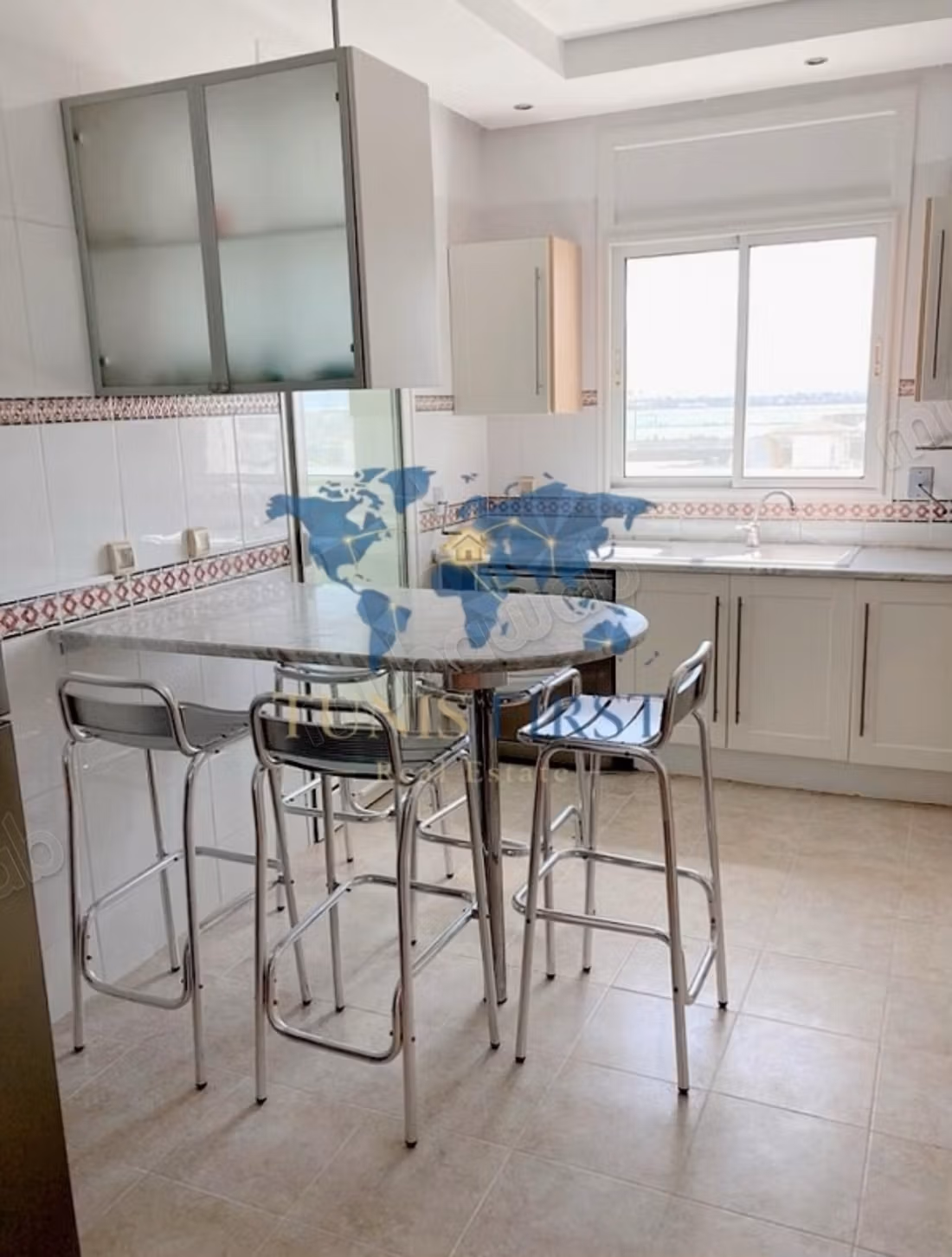 A Louer appartement S2 Meublé à Gammarth