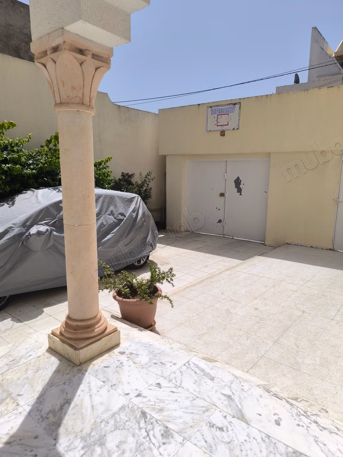 Affitto di una casa a La Marsa Ville. 3 camere da letto. Porta blindata e parabola
