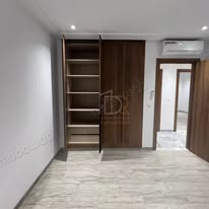 Bright Apartment S3