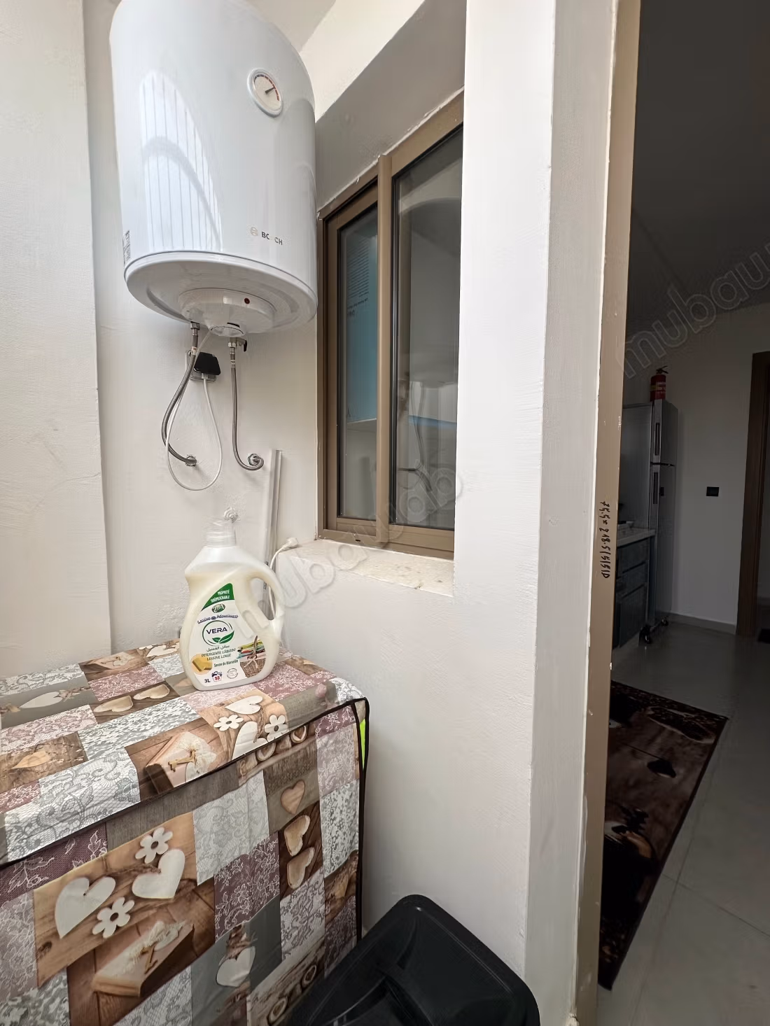 Alquiler de un apartamento en Sala el Jadida. Superficie de 90 m². Garaje y terraza