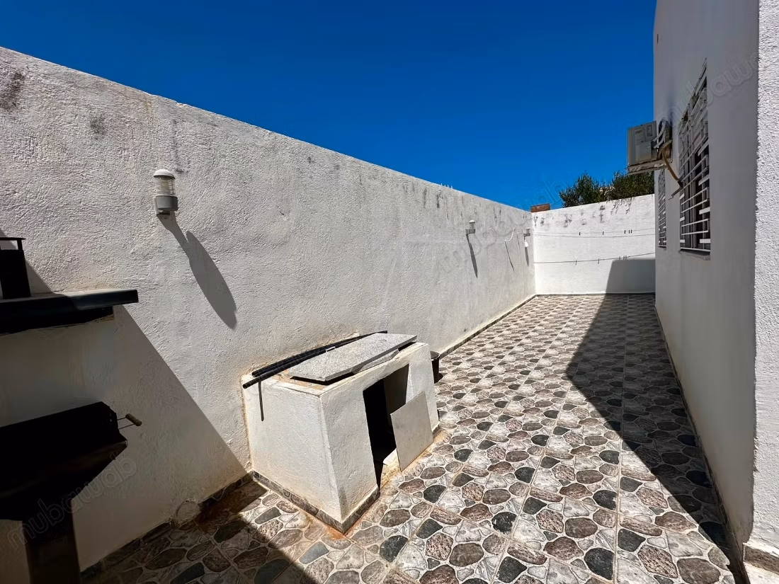 A vendre une villa neuve à Hammam Sousse