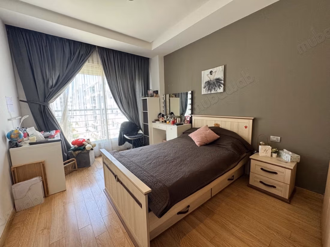 Louez cet appartement à Riyad.
Surface totale 167 m².
Meublé