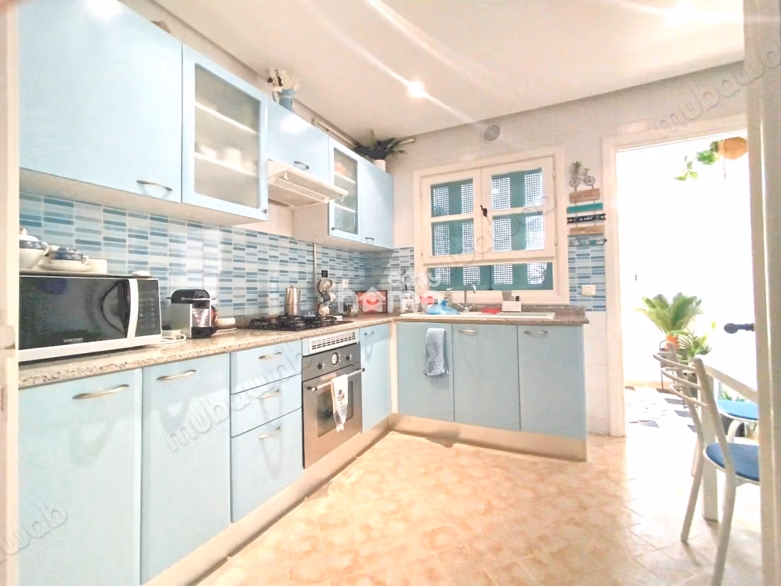S2 meublé de 103 m²