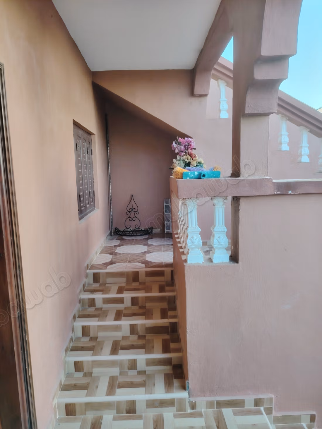 بيت جميل للإيجار. غرفة واحدة. مزين بشكل جيد