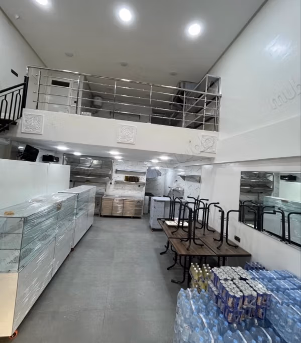 Huur deze commerciële ruimte in Maârif. Totale oppervlakte 69 m²